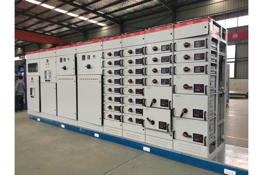 UL rear outlet low-voltage switchgear